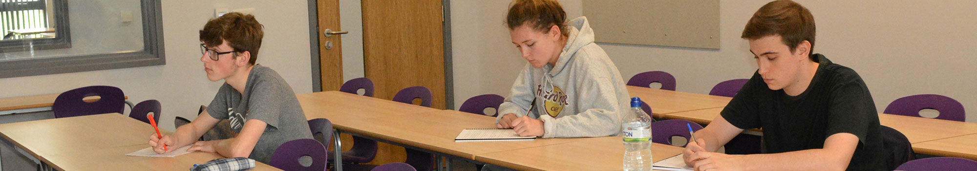 Pupils and facilities at Ysgol Morgan Llwyd Sixth Form in Wrexham