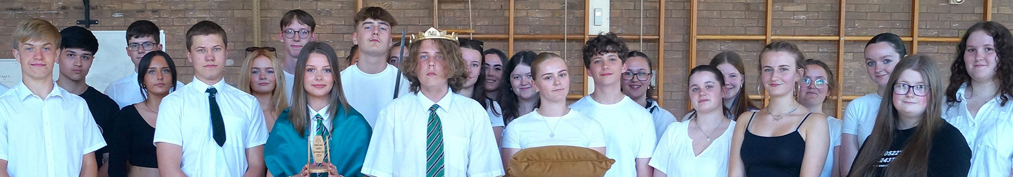 Disgyblion a chyfleusterau Ysgol Morgan Llwyd, Wrecsam